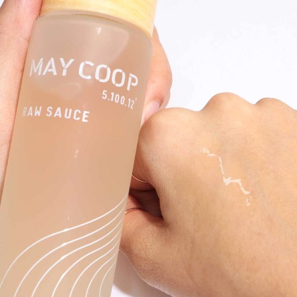 May Coop Facial Essenes 150ml bottle - Picture 3 of 5